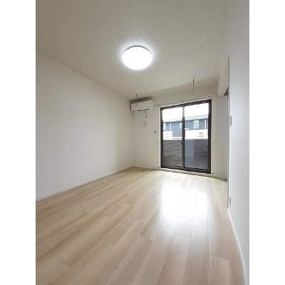 プチ・ルポ 102【管理NO：1-026505001-01020】 ★家具家電は申し込み後に搬入します★の物件写真2