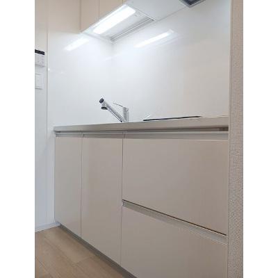 ヒカルサ静岡春日町 301【管理NO：1-028508701-03010】 ★家具家電は申し込み後に搬入します★ ★2026年10月上旬入居可能★の物件写真3