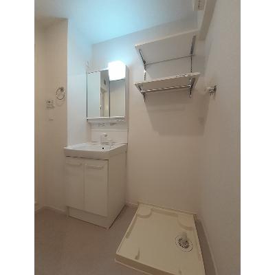 イリゼⅡ 101【管理NO：1-027247802-01010】 ★家具家電は申し込み後に搬入します★ ★2026年11月中旬入居可能★の物件写真6
