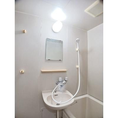 スマイルジョイ 205【管理NO：1-003399501-02040】 ★家具家電は申し込み後に搬入します★の物件写真6