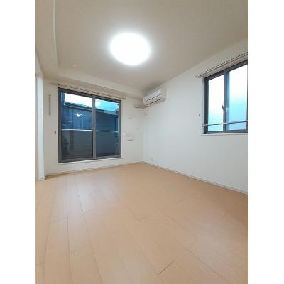 ベル　オーブ　Ⅲ 203【管理NO：1-019212501-02030】 ★家具家電は申し込み後に搬入します★ ★2026年10月中旬入居可能★の物件写真2