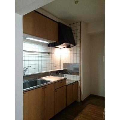 グラディオ１０ 103【管理NO：1-009386201-01030】 ★家具家電は申し込み後に搬入します★ ★2026年10月下旬入居可能★の物件写真3
