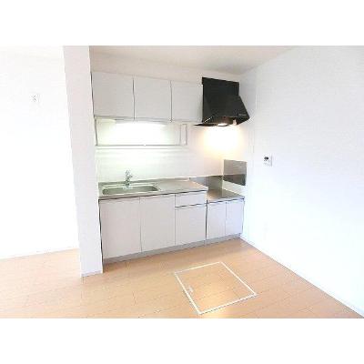 ピースクローバーⅠ 101【管理NO：1-017501901-01010】 ★家具家電は申し込み後に搬入します★ ★2026年11月上旬入居可能★の物件写真3