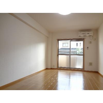 プロムナード　セリカ 110【管理NO：1-013291401-01080】 ★家具家電は申し込み後に搬入します★ ★2026年10月中旬入居可能★の物件写真2