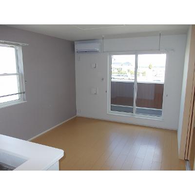メイプルリーフⅠ 202【管理NO：1-020647801-02020】 ★家具家電は申し込み後に搬入します★ ★2026年10月上旬入居可能★の物件写真2