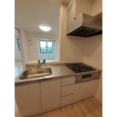 フローラ長浜 201【管理NO：1-027132201-02010】 ★家具家電は申し込み後に搬入します★ ★2026年10月下旬入居可能★の物件写真3