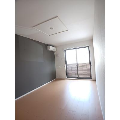 ベル　アンジュ 102【管理NO：1-018837701-01020】 ★家具家電は申し込み後に搬入します★の物件写真2