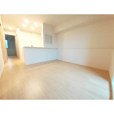 ラウレア 103【管理NO：1-025380801-01030】 ★家具家電は申し込み後に搬入します★ ★2026年10月中旬入居可能★の物件写真2