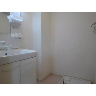 グレース　コート 106【管理NO：1-019241502-01050】 ★家具家電は申し込み後に搬入します★ ★2026年09月下旬入居可能★の物件写真6