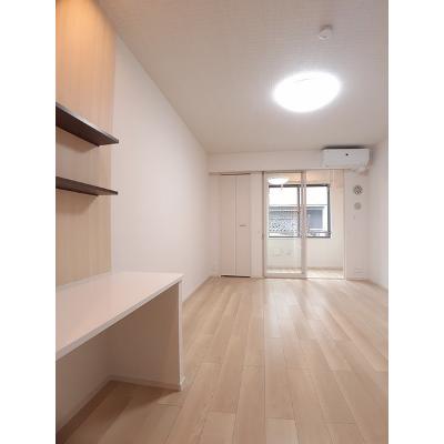 ＰＵＲＩ 102【管理NO：1-026109402-01020】 ★家具家電は申し込み後に搬入します★ ★2026年10月上旬入居可能★の物件写真2