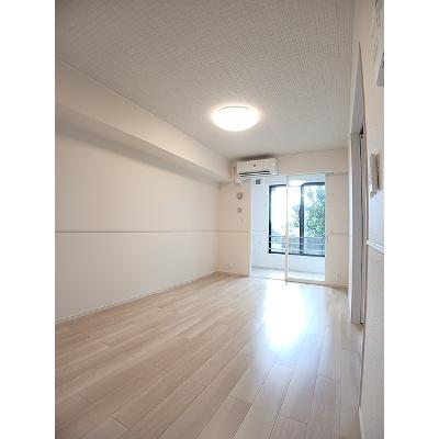 フレスコ・パッソⅠ 102【管理NO：1-027345901-01020】 ★家具家電は申し込み後に搬入します★の物件写真2