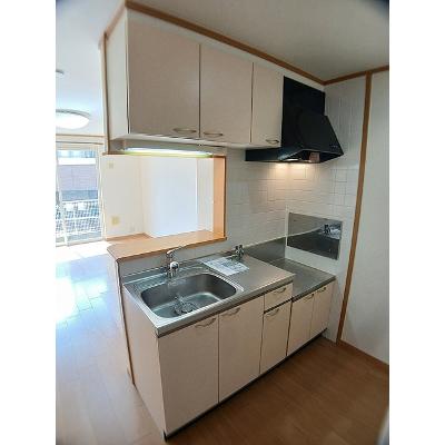 サニーパレスⅠ 105【管理NO：1-010991001-01040】 ★家具家電は申し込み後に搬入します★の物件写真3