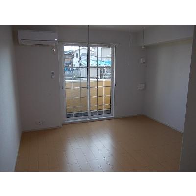 プリマヴェーラ’１２ 102【管理NO：1-017817601-01020】 ★家具家電は申し込み後に搬入します★ ★2026年09月上旬入居可能★の物件写真2
