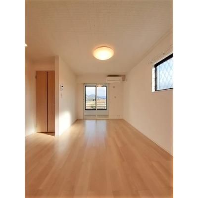 オーブル 101【管理NO：1-024139401-01010】 ★家具家電は申し込み後に搬入します★ ★2026年10月中旬入居可能★の物件写真2