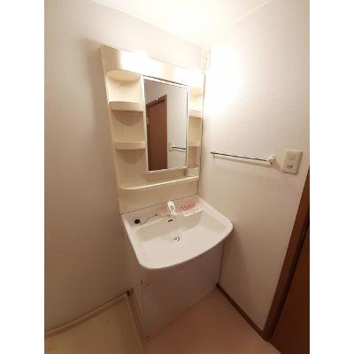 イースト丸亀　Ｃ 103【管理NO：1-010120003-01030】 ★家具家電は申し込み後に搬入します★ ★2026年09月下旬入居可能★の物件写真6
