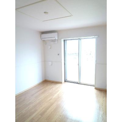 モンテ　パードレ　Ⅰ 203【管理NO：1-018316301-02030】 ★家具家電は申し込み後に搬入します★ ★2026年10月上旬入居可能★の物件写真2