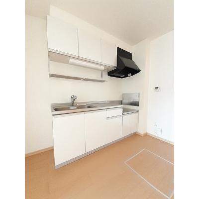 カルフール・Ｋ 101【管理NO：1-016528201-01010】 ★家具家電は申し込み後に搬入します★の物件写真3