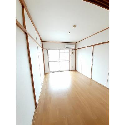 セレニオンハイツ 301【管理NO：1-003802401-03010】 ★家具家電は申し込み後に搬入します★ ★2026年10月中旬入居可能★の物件写真2