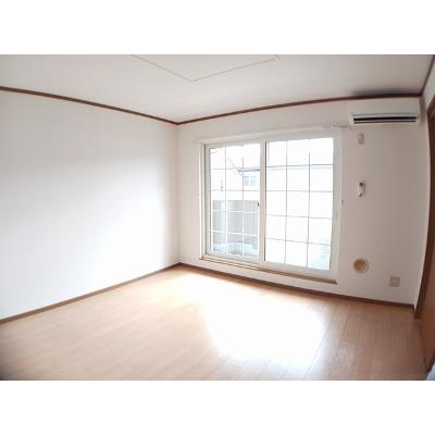 セレブレイトⅠ 203【管理NO：1-011792301-02030】 ★家具家電は申し込み後に搬入します★ ★2026年10月上旬入居可能★の物件写真2