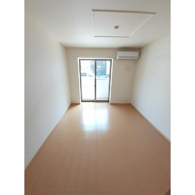 ラフドールＢ 101【管理NO：1-016975402-01010】 ★家具家電は申し込み後に搬入します★ ★2026年09月下旬入居可能★の物件写真2