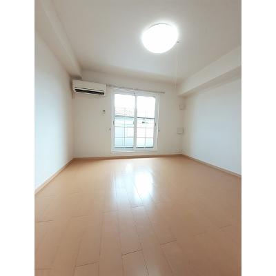 ブリアン　ドゥーエ 202【管理NO：1-016617001-02020】 ★家具家電は申し込み後に搬入します★の物件写真2