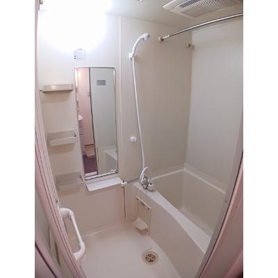 グランジュネッス 704【管理NO：1-012623101-07040】 ★家具家電は申し込み後に搬入します★ ★2026年09月下旬入居可能★の物件写真4