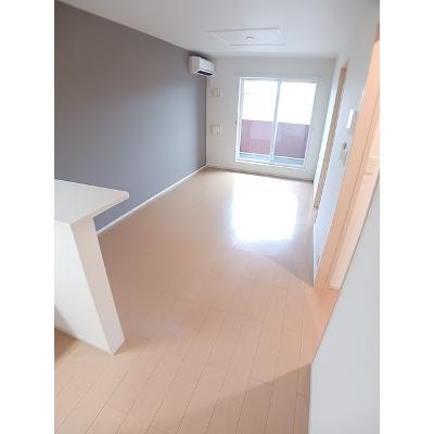 フェリーチェ 203【管理NO：1-019939201-02030】 ★家具家電は申し込み後に搬入します★の物件写真2