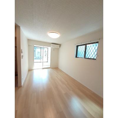 ガーデンハウスポライトリーＢ 101【管理NO：1-026264302-01010】 ★家具家電は申し込み後に搬入します★の物件写真2