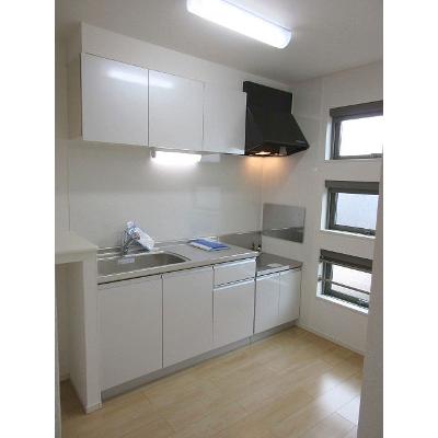 クレール港町 203【管理NO：1-022362901-02030】 ★家具家電は申し込み後に搬入します★ ★2026年10月中旬入居可能★の物件写真3