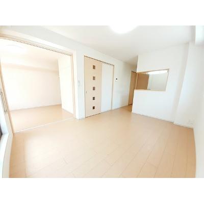 ルミナス 201【管理NO：1-021160801-02010】 ★家具家電は申し込み後に搬入します★ ★2026年10月上旬入居可能★の物件写真2