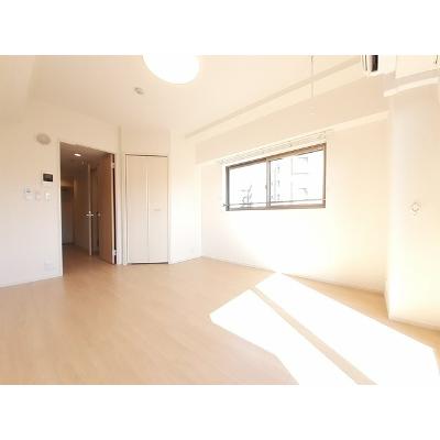 ロータス青山１ 501【管理NO：1-026205601-05010】 ★家具家電は申し込み後に搬入します★ ★2026年10月上旬入居可能★の物件写真2