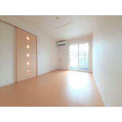 うらら１番館 103【管理NO：1-017560301-01030】 ★家具家電は申し込み後に搬入します★ ★2026年10月上旬入居可能★の物件写真2