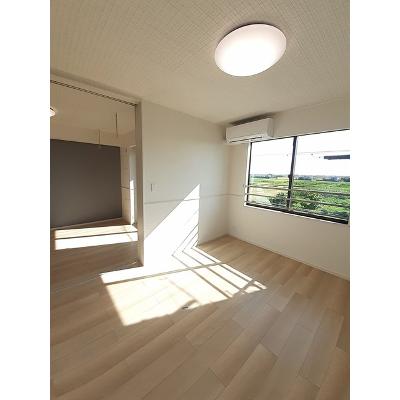 サンセット 204【管理NO：1-026658801-02040】 ★家具家電は申し込み後に搬入します★ ★2026年09月下旬入居可能★の物件写真2