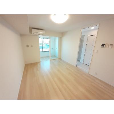 ライジング　サン　Ⅱ 102【管理NO：1-026213201-01020】 ★家具家電は申し込み後に搬入します★ ★2026年10月中旬入居可能★の物件写真2