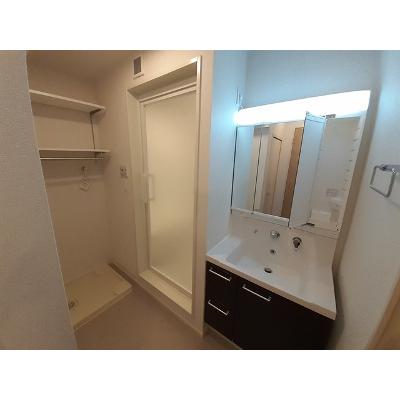 ライジング　サン　Ⅱ 102【管理NO：1-026213201-01020】 ★家具家電は申し込み後に搬入します★ ★2026年10月中旬入居可能★の物件写真6