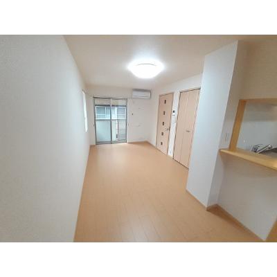 ラフィオラ 102【管理NO：1-019693101-01020】 ★家具家電は申し込み後に搬入します★ ★2026年09月上旬入居可能★の物件写真2