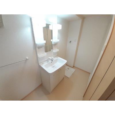 ラフィオラ 102【管理NO：1-019693101-01020】 ★家具家電は申し込み後に搬入します★ ★2026年09月上旬入居可能★の物件写真6