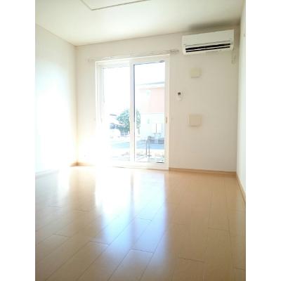 フェリーチェⅡ　Ｄ 102【管理NO：1-015532202-01020】 ★家具家電は申し込み後に搬入します★ ★2026年09月下旬入居可能★の物件写真2