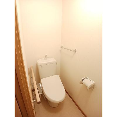 エントランス　壱番館 203【管理NO：1-013423701-02030】 ★家具家電は申し込み後に搬入します★の物件写真5
