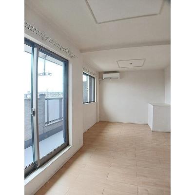 ゼファー桜木Ⅱ 202【管理NO：1-023290301-02020】 ★家具家電は申し込み後に搬入します★の物件写真2