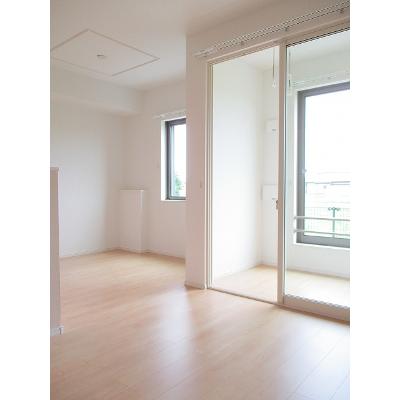 ベル・トゥルネソル 102【管理NO：1-023632201-01020】 ★家具家電は申し込み後に搬入します★ ★2026年10月中旬入居可能★の物件写真2