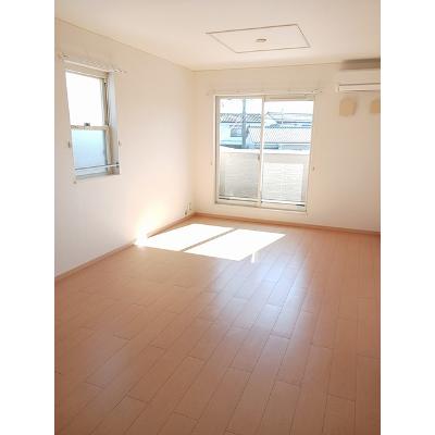 サウスメロウ　Ｂ棟 202【管理NO：1-015632402-02020】 ★家具家電は申し込み後に搬入します★ ★2026年10月上旬入居可能★の物件写真2
