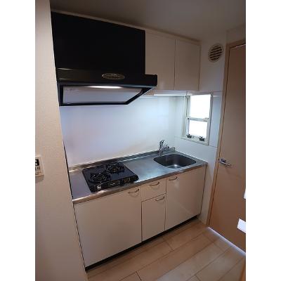 アーバンツァ 605【管理NO：1-016015601-06040】 ★家具家電は申し込み後に搬入します★の物件写真3