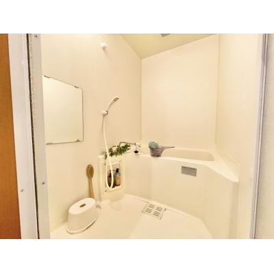 【名古屋市西区/庄内通駅徒歩12分/ネット無料/洋室7.2帖/バストイレ別・独立洗面台/オートロック】ラフィネ又穂 ファミマンの物件写真4