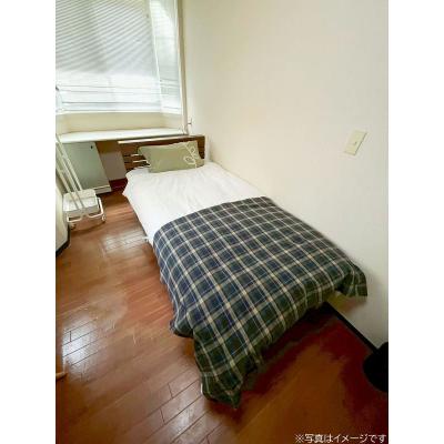 ユニオンマンスリー坂戸駅前１　102　1R・シングル☆【禁煙ルーム】人気の角部屋！デスク・チェア＆たっぷり収納2ドア冷蔵庫など生活家電のあるお部屋の外観画像