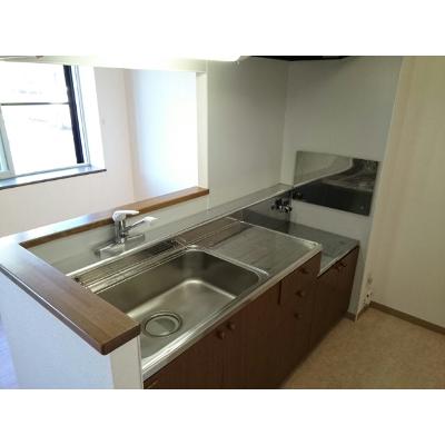ヴィラ・エルンテ平和通Ⅱ 104【管理NO：1-009686101-01040】 ★家具家電は申し込み後に搬入します★ ★2026年09月中旬入居可能★の物件写真3