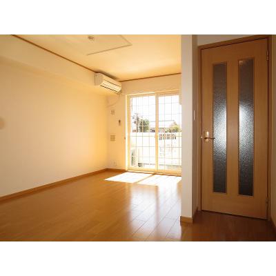 フォレスタ　ロヴィーネ　１ 102【管理NO：1-013579301-01020】 ★家具家電は申し込み後に搬入します★ ★2026年10月上旬入居可能★の物件写真2