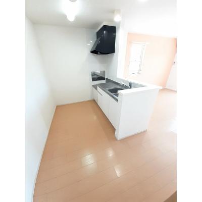 ショコラ　ド　ベル　Ⅰ 204【管理NO：1-019827701-02040】 ★家具家電は申し込み後に搬入します★ ★2026年10月上旬入居可能★の物件写真3
