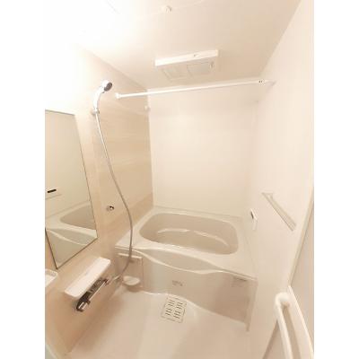 ラック・ド・ルーナⅢ 103【管理NO：1-025745501-01030】 ★家具家電は申し込み後に搬入します★ ★2026年10月上旬入居可能★の物件写真4