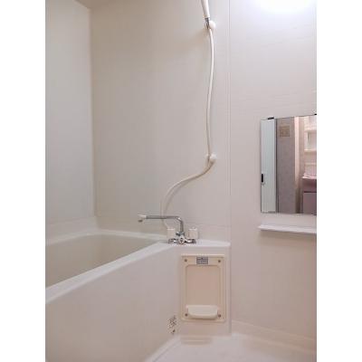 ウィステリア 102【管理NO：1-010588401-01020】 ★家具家電は申し込み後に搬入します★ ★2026年10月下旬入居可能★の物件写真4